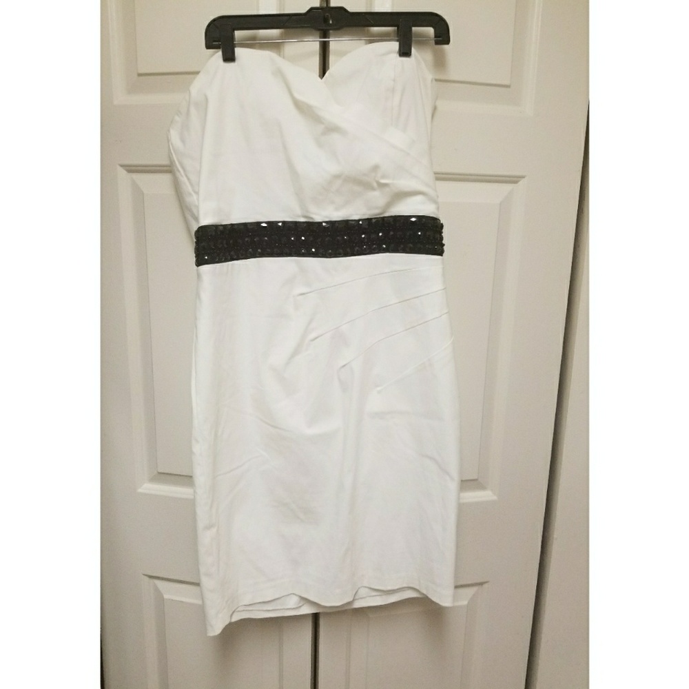 Fashion To Figure White dress. Never worn.